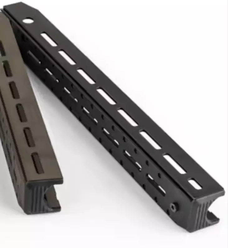 Tikka Ace käsisuoja M-LOK 7 paikkainen 375 g - Tikka Ace varusteet ja osat - 23254 - 1