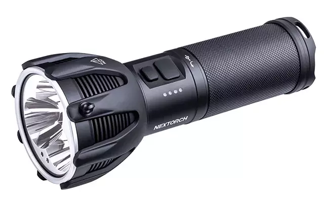 Nextorch Saint Torch 30C taktinen valaisin / hakuvalo 15000 lumenia 515 m - Käsivalaisimet
 - 22355 - 1