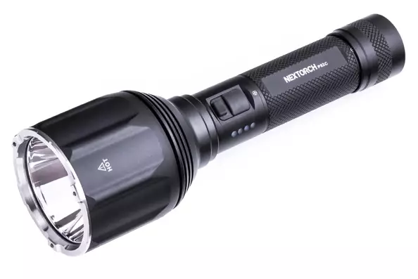 Nextorch P82C taktinen valaisin 2200 lumenia 1100 m - Käsivalaisimet
- 22286 - 1